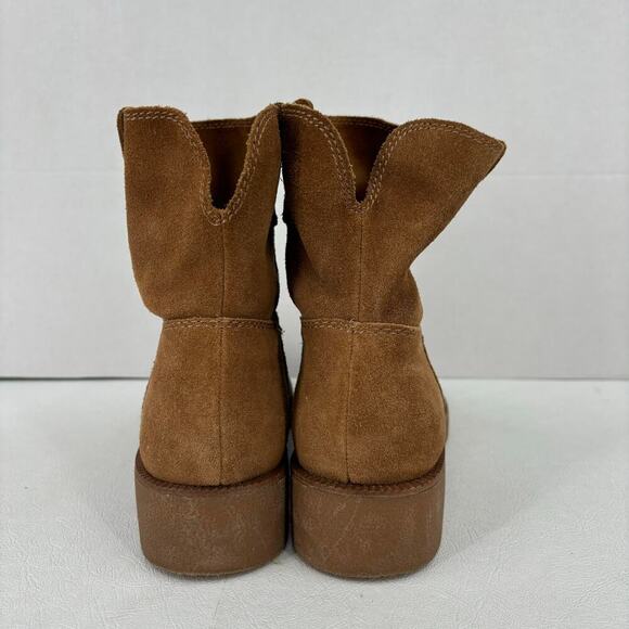 Lucky Brand Ankle Bootie Size 9 Camel Tan Suede Leather Pull On Rhetty Boots - Picture 7 of 11